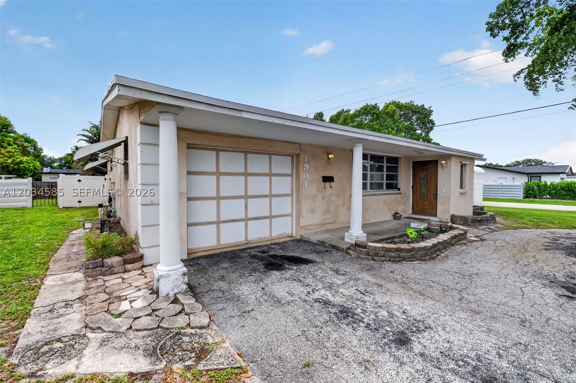1901 N 56th Avenue Hollywood FL 33021