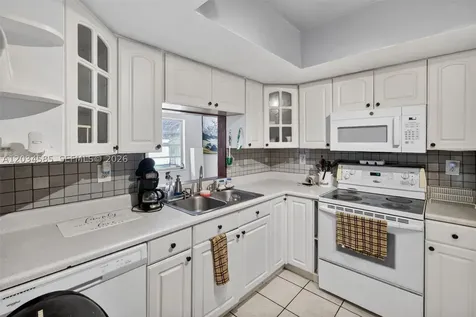 1901 N 56th Avenue Hollywood FL 33021