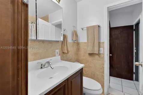 1901 N 56th Avenue Hollywood FL 33021
