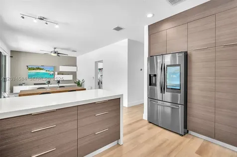 731 Tulip Circle Weston FL 33327