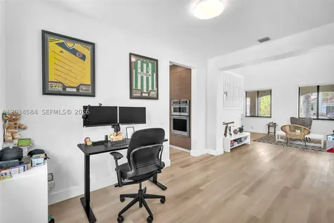 731 Tulip Circle Weston FL 33327