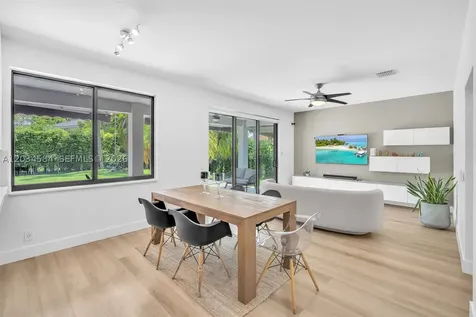 731 Tulip Circle Weston FL 33327