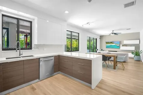 731 Tulip Circle Weston FL 33327