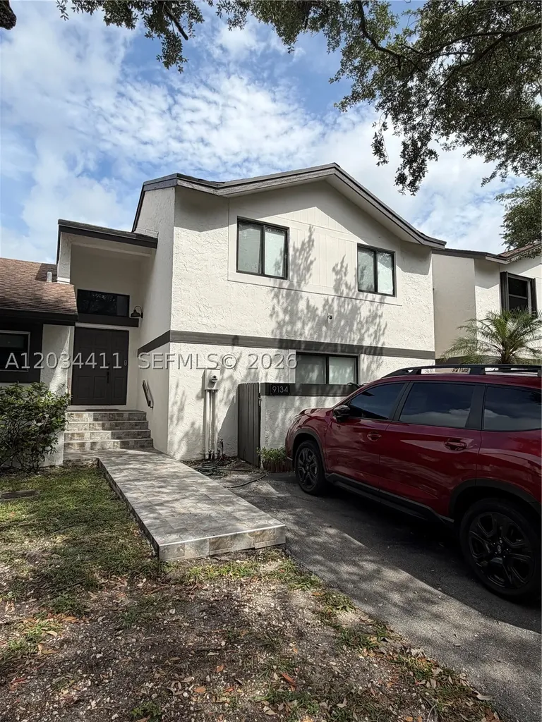 9134 SW 118th Court Miami FL 33186
