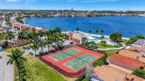 1187 NW 123rd Place Miami FL 33182