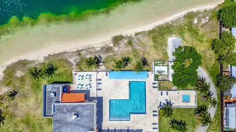 1187 NW 123rd Place Miami FL 33182