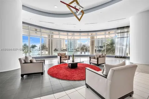 300 S Biscayne Boulevard Miami FL 33131