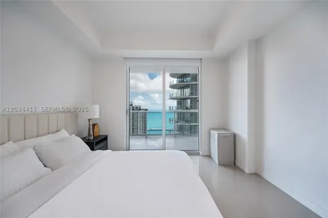 300 S Biscayne Boulevard Miami FL 33131