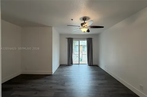 4649 SW 75th Way Davie FL 33314