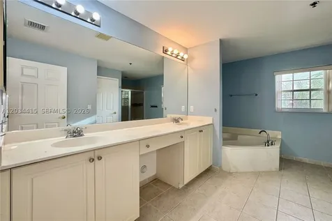 4649 SW 75th Way Davie FL 33314