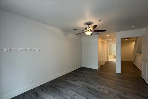 4649 SW 75th Way Davie FL 33314