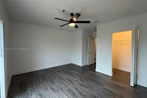 4649 SW 75th Way Davie FL 33314
