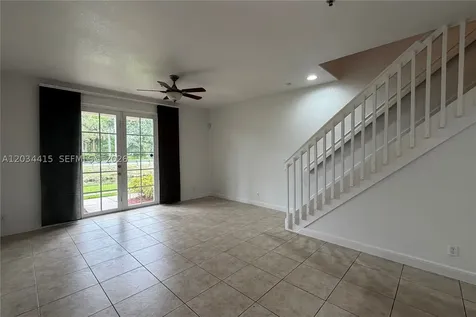 4649 SW 75th Way Davie FL 33314