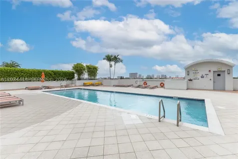 3180 SW 22nd Street Miami FL 33145