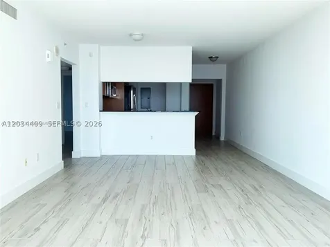 31 SE 5th Street Miami FL 33131