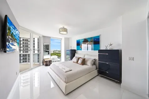 4779 Collins Avenue Miami Beach FL 33140