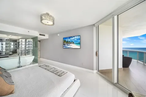 4779 Collins Avenue Miami Beach FL 33140