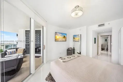 4779 Collins Avenue Miami Beach FL 33140