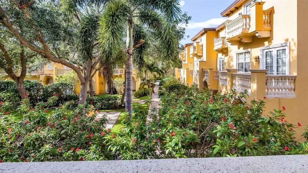 425 NE 69th Circle Boca Raton FL 33487