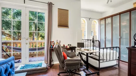 425 NE 69th Circle Boca Raton FL 33487