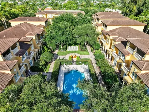425 NE 69th Circle Boca Raton FL 33487