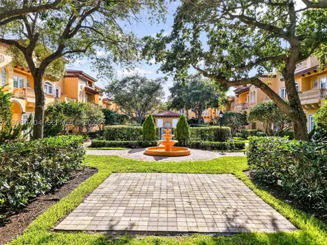 425 NE 69th Circle Boca Raton FL 33487
