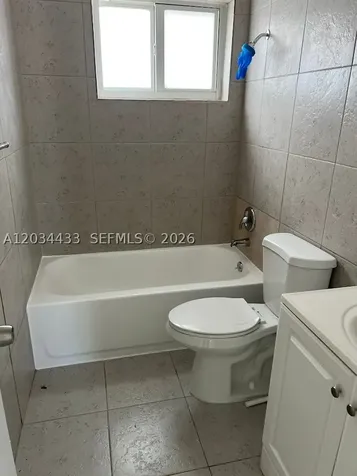 910 N 56th Avenue Hollywood FL 33021