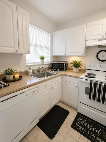 2801 N Pine Island Road Sunrise FL 33322
