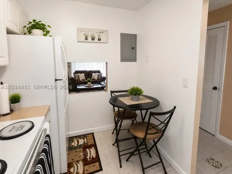 2801 N Pine Island Road Sunrise FL 33322