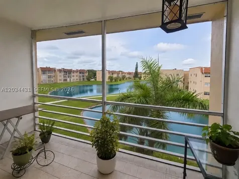 2801 N Pine Island Road Sunrise FL 33322