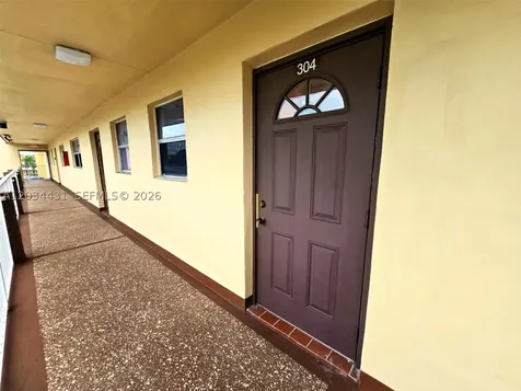 2801 N Pine Island Road Sunrise FL 33322