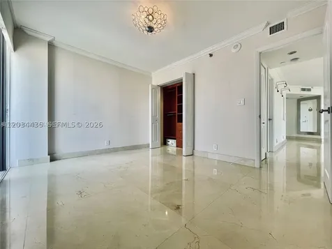 3300 NE 192nd Street Aventura FL 33180