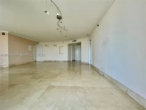 3300 NE 192nd Street Aventura FL 33180