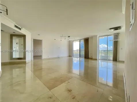 3300 NE 192nd Street Aventura FL 33180