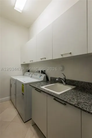 8469 NW 51st Terrace Doral FL 33166