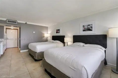 19201 Collins Avenue Sunny Isles Beach FL 33160