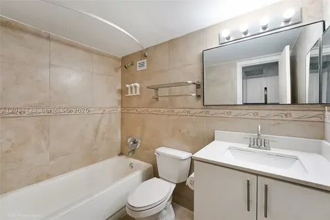 19201 Collins Avenue Sunny Isles Beach FL 33160