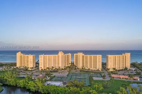 200 Ocean Trail Way Jupiter FL 33477