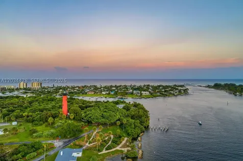 200 Ocean Trail Way Jupiter FL 33477