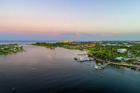 200 Ocean Trail Way Jupiter FL 33477