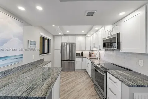 200 Ocean Trail Way Jupiter FL 33477