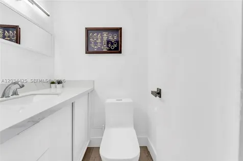 300 Bayview Drive Sunny Isles Beach FL 33160