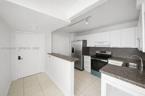 2016 Bay Drive Miami Beach FL 33141