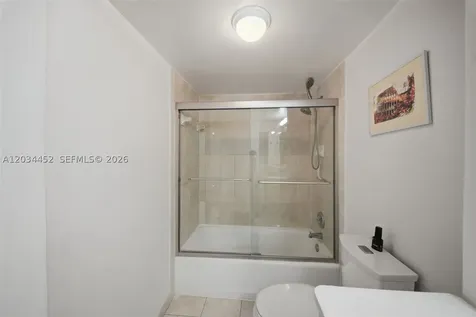 2016 Bay Drive Miami Beach FL 33141