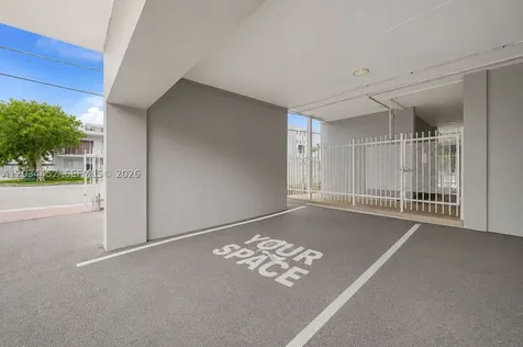 2016 Bay Drive Miami Beach FL 33141