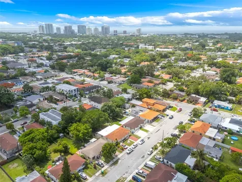 2791 SW 34th Court Miami FL 33133