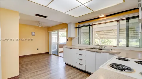 6801 NW 25th Court Sunrise FL 33313