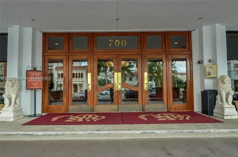 700 Biltmore Way Coral Gables FL 33134