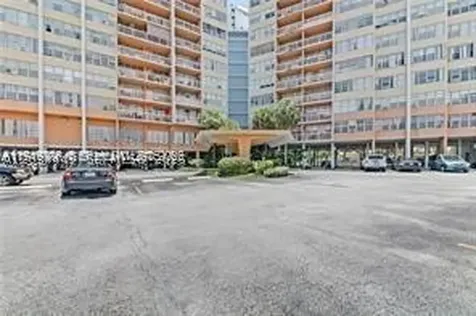 2025 NE 164th Street North Miami Beach FL 33162