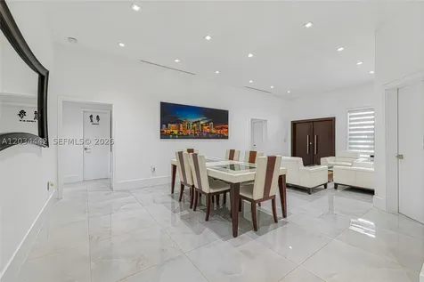 15932 SW 101st Terrace Miami FL 33196